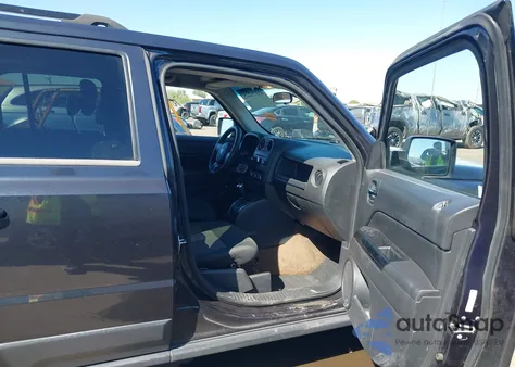 2014 Jeep Patriot Altitude z USA, uszkodzony, nr VIN 1C4NJPBA7ED691237